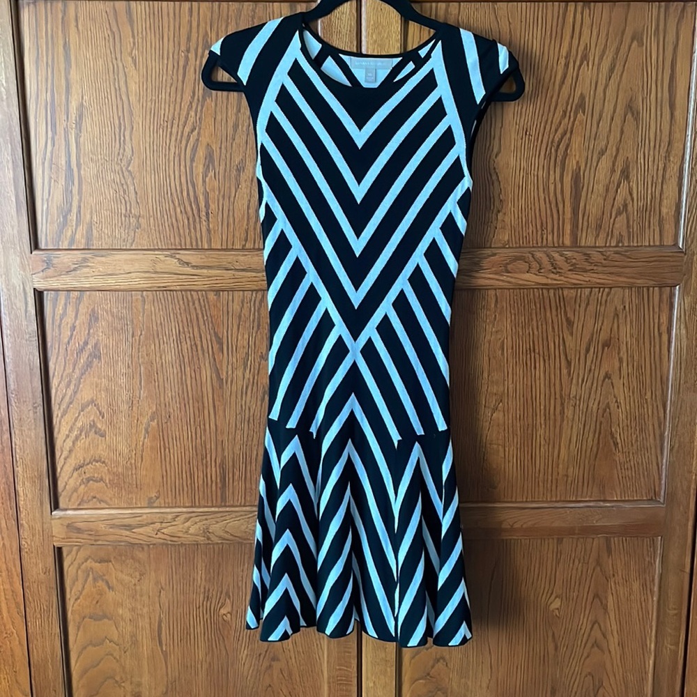 Banana Republic chevron sweater dress, sz XS